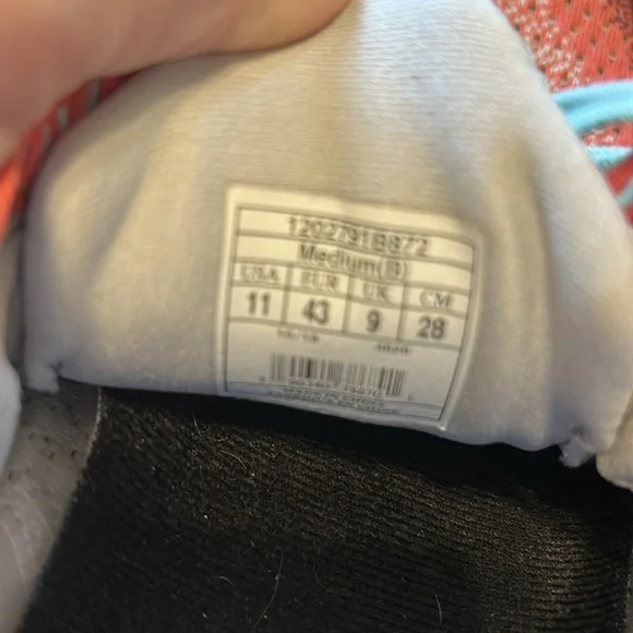 Brooks Levitate 2 Running Shoes - Picture 5 of 7